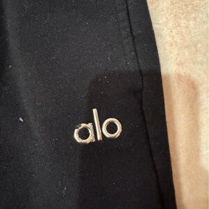 Alo Accolade Black Sweatpats